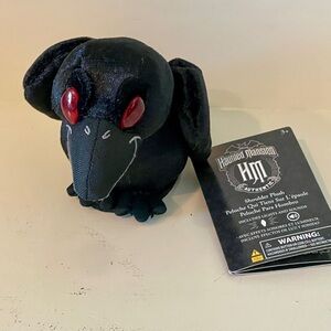 Disney Haunted Mansion Raven Crow NWT Shoulder Pal Plush Crows Red Eyes